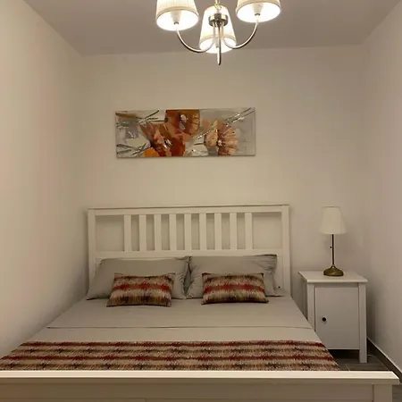 Polaris Apartment *